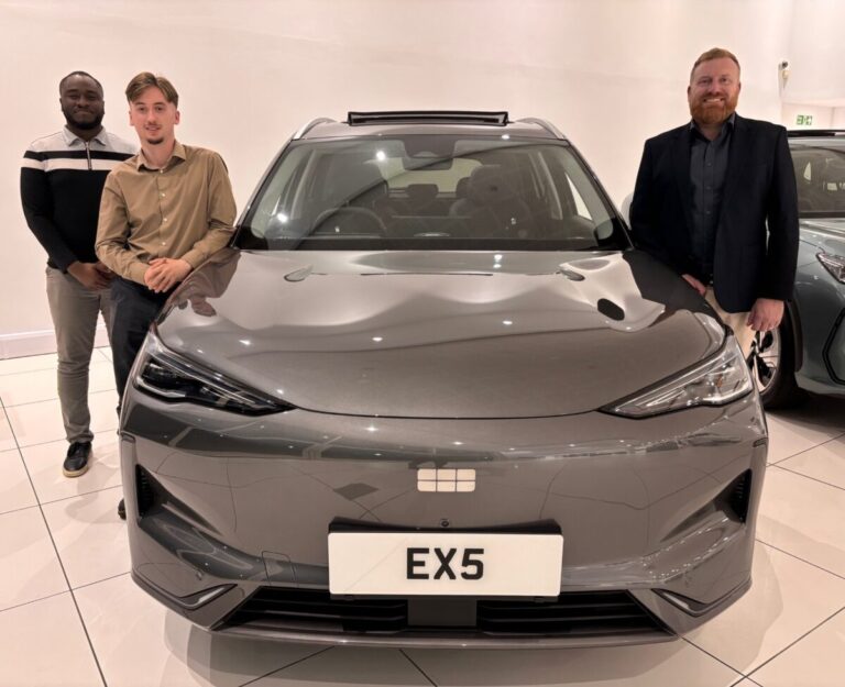 Lipscomb opens Geely showroom in Maidstone