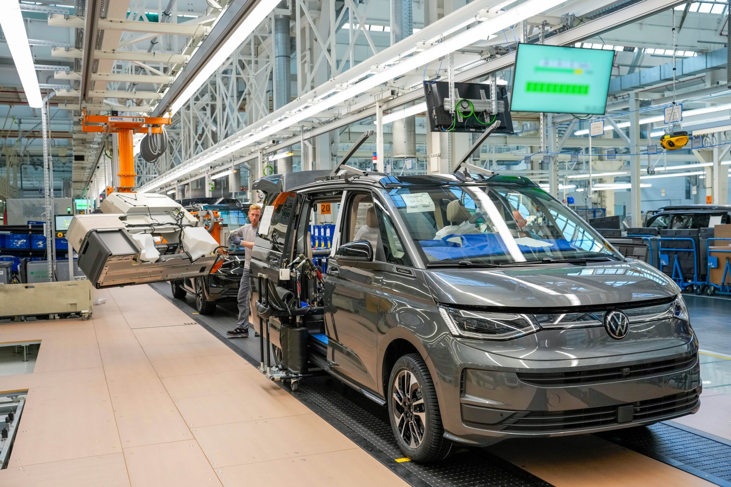 Volkswagen starts production of updated Caddy, California and Caravelle