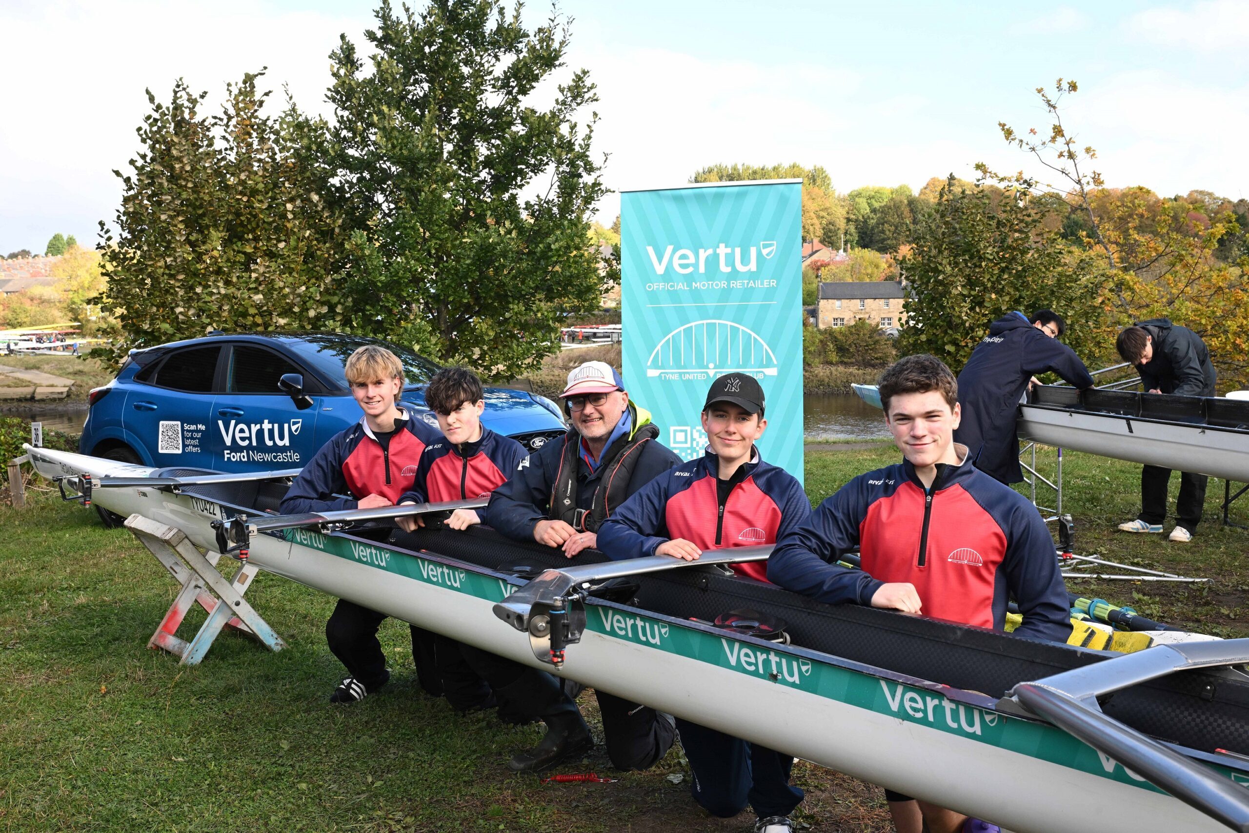 Vertu backs rowing club with £2,500 donation